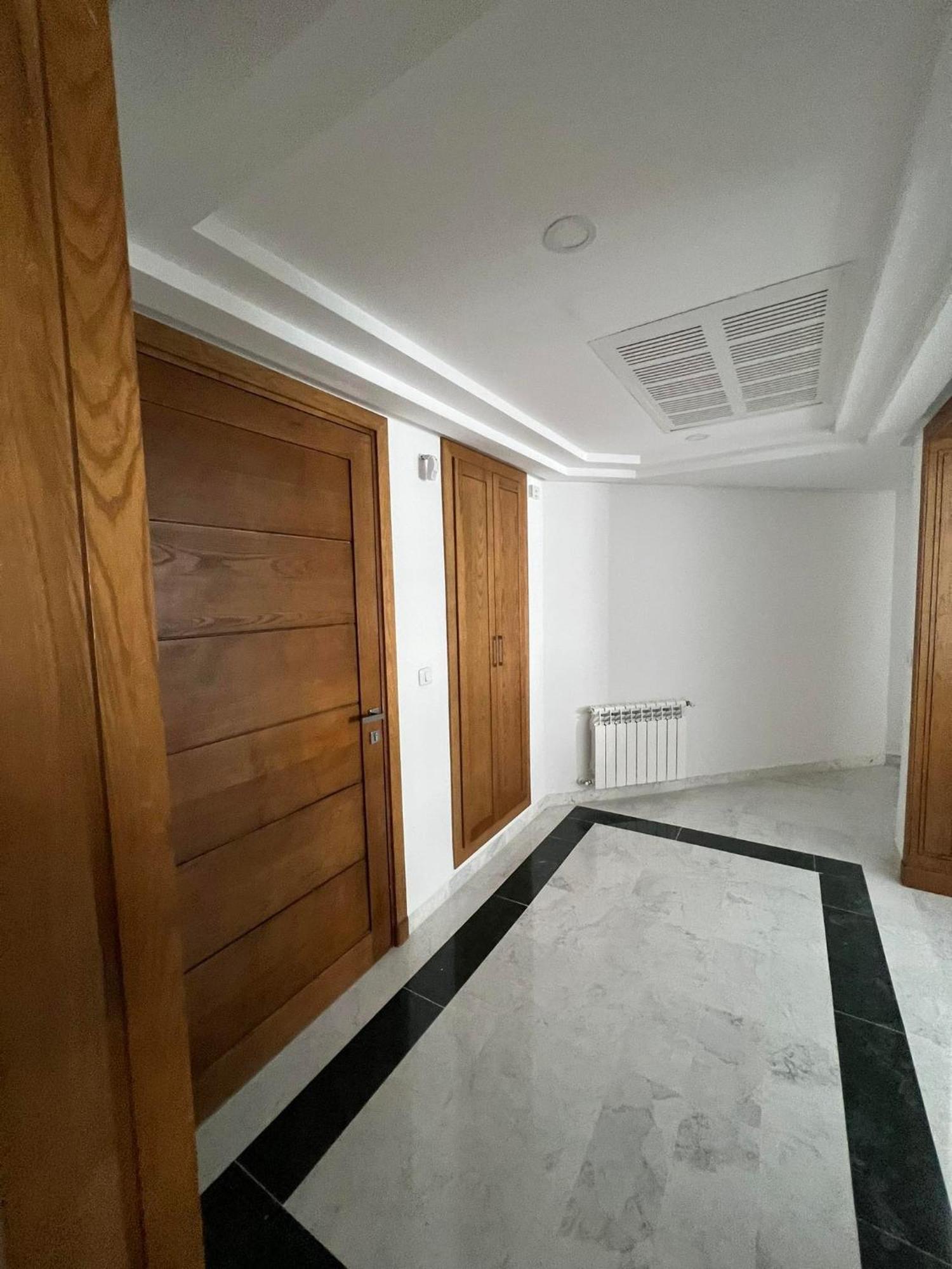 Apartment Luxury Menzah 9c